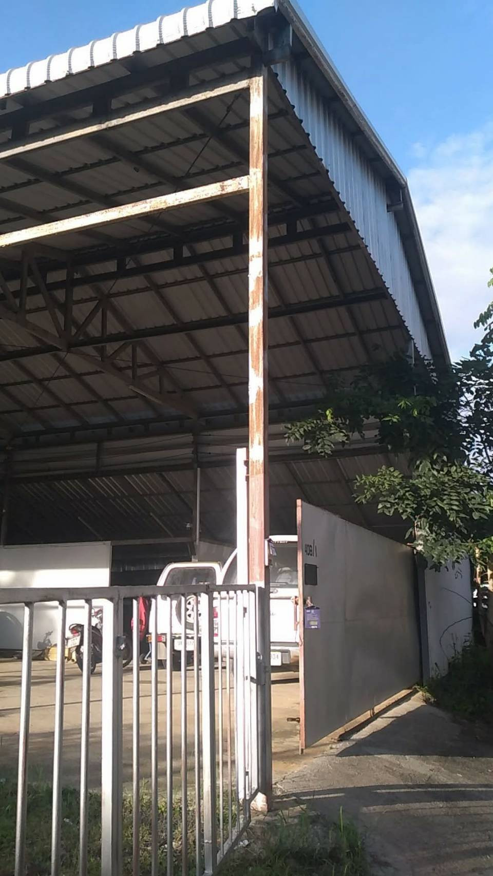 ขายถูกมาก!! บ้านพร้อมที่ดินเนื้อที่ 115 ตรว. ทำเลทอง เขื่อนขันธ์ ซอย 8 อ.เมือง จ.พิษณุโลก ใกล้บิ๊กซี โลตัสฯ – รูปที่ 2