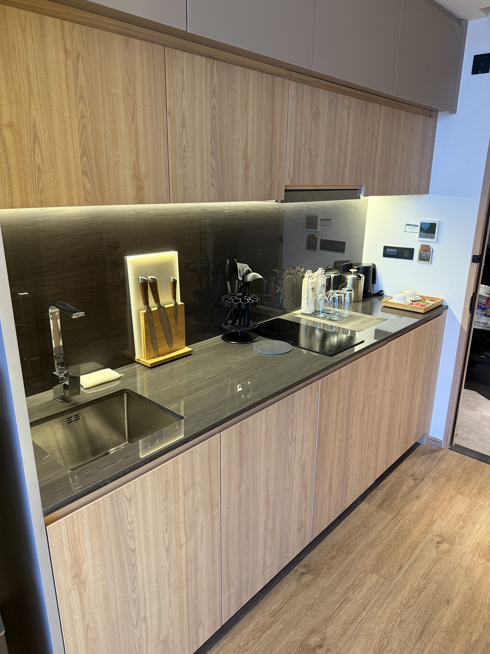 Rare Top-Floor Foreign Freehold Studio Near Layan Beach, Phuket - U5332546 – รูปที่ 4