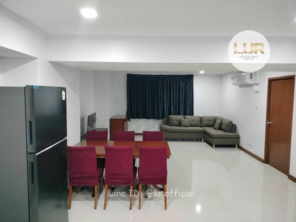 คอนโดให้เช่า ใกล้ BTS นานา ห้องปรับปรุงพร้อมอยู่ ทำเลดี | Omni Tower