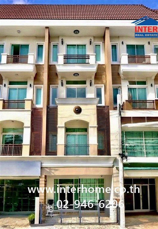 ทาวน์โฮม 4 ชั้น 22.5 ตร.ว. หมู่บ้านพรีเมี่ยมเพลส5 เอกมัย-รามอินทรา ใกล้โรงพยาบาลสินแพทย์ รามอินทรา ซอยรามอินทรา40 ถนนรามอินทรา เขตบึงกุ่ม กรุงเทพมหานคร 