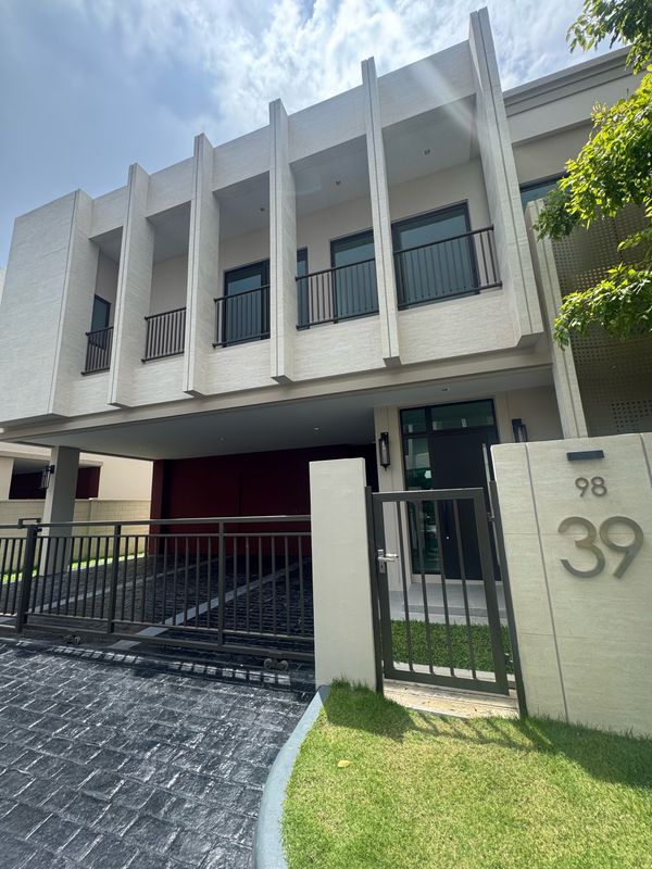 🏡ราคาพิเศษสุดในโครงการ 2 หลังเท่านั้น 15.9 ล้านบาท โทร 09462402014 นุ้ย #AIRISUKHUMVITBANGNAKM5 