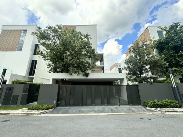 🌱Luxury House for Sale at VIVE Rama 9
