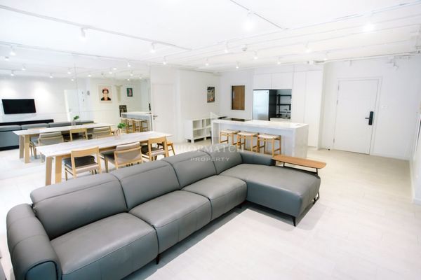 ✨Flash Deal ✨Navin Court ( 2Bed 2Bath 123SQM.) พร้อมอยู่ ! เพียง 14,900,000 บาท Tel.0981315848 @propmatch 
