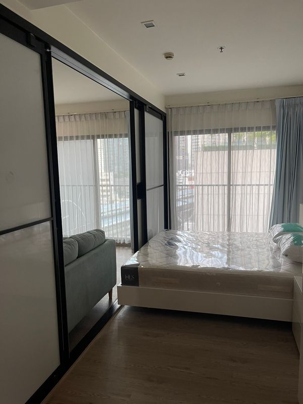 P-53336 | Noble Remix 🔥✨ 1-Bedroom Condo for Rent | Fully Furnished | City View | Washing Machine | Direct Access to BTS Thong Lo | Ready to Move In ✨📱 Line ID: @easythaihome  ☎️ Tel: +66 85-592-2897 