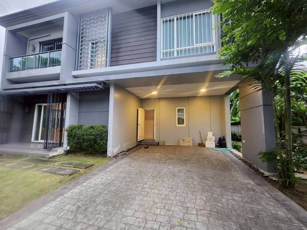 Single house for rent, The City Sathorn-Ratchapruek, 60 sq m, 4 bedrooms, wide area, next to Terd Thai Road, near HomePro Kanlapaphruek.