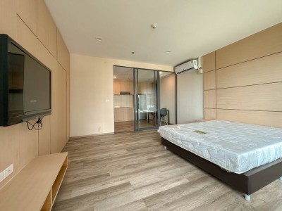 🔥Rent Now🔥Noble Remix 2, near BTS Thonglor station. Fully furnished and ready to move in.