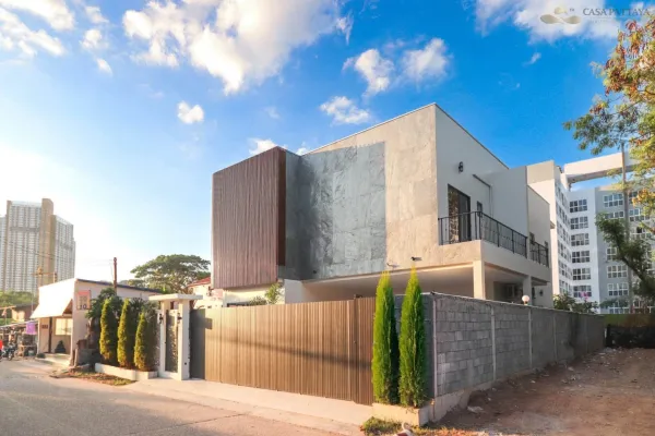 For Sale/Rent: Aura Pool Villa South Pattaya | Premium Location