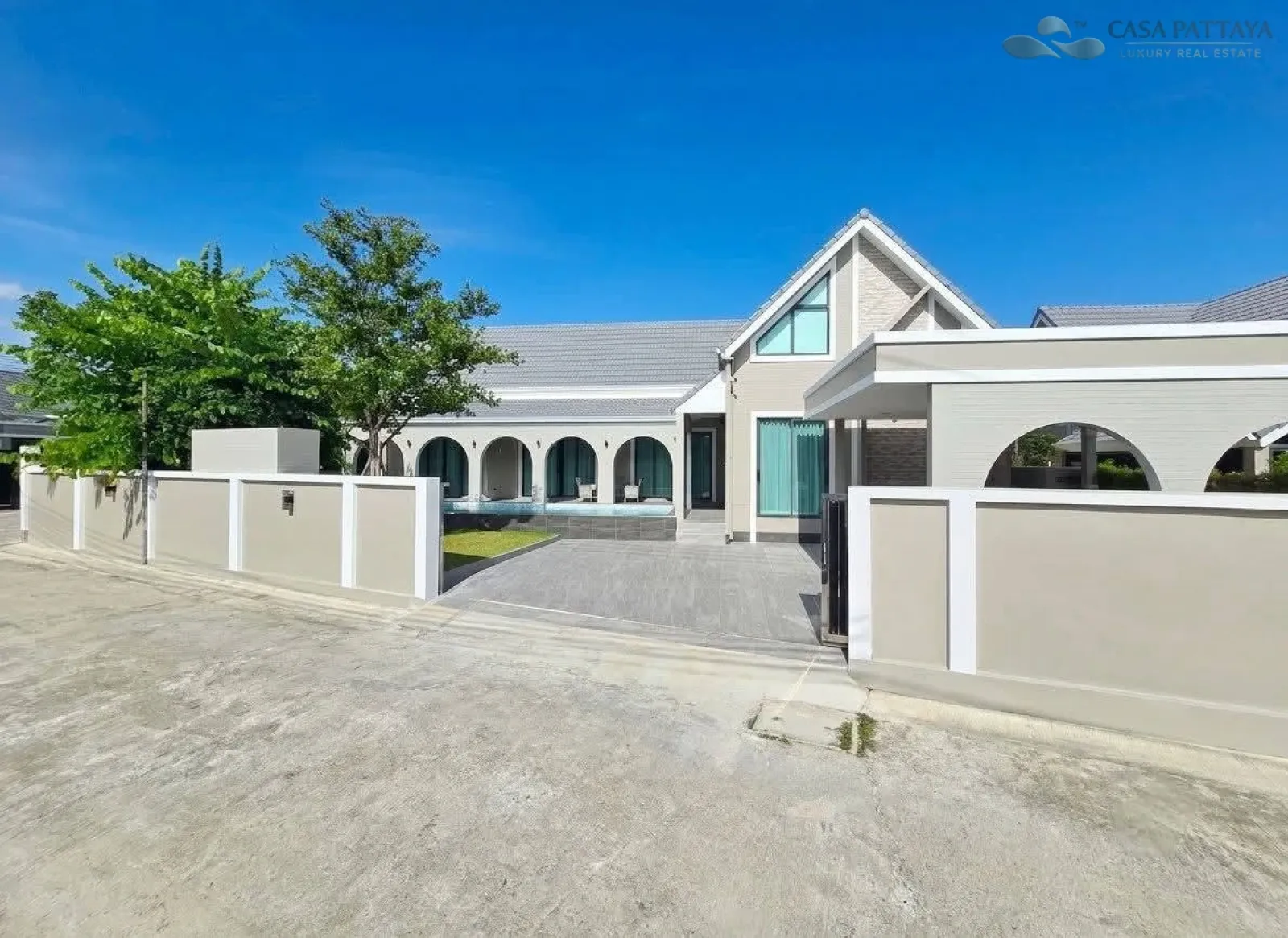 Brand New Pool Villa for Sale (Corner Unit) – Mapprachan