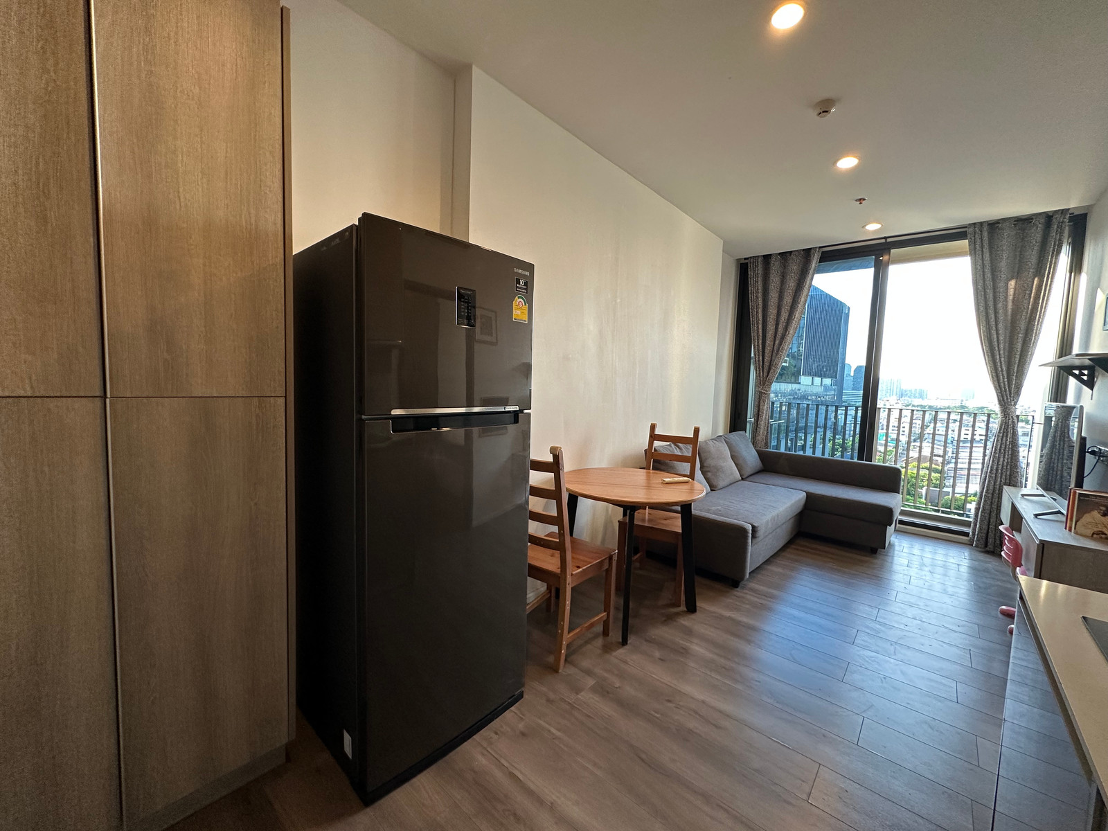 SK05196 Condo for rent Whizdom Essence (Whizdom Essence Sukhumvit) near BTS Punnawithi. SK05196 Condo for rent Whizdom Essence (Whizdom Essence Sukhumvit) near BTS Punnawithi.
