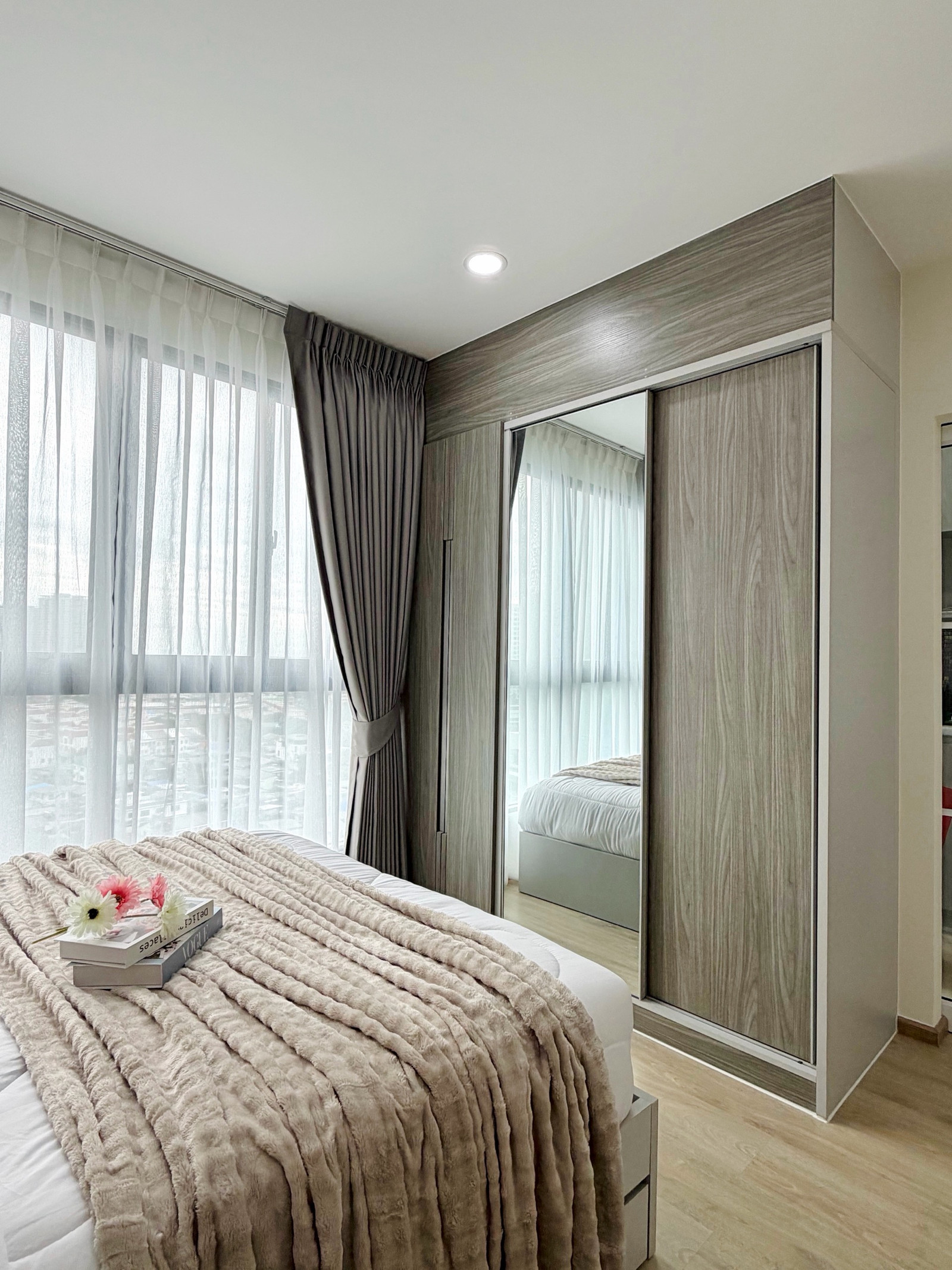 ***  ขายคอนโด : ไอดีโอ วุฒากาศ (Ideo Wutthakat) ***  ห้องรีโนเวทใหม่ ตกแต่งสวย – รูปที่ 2