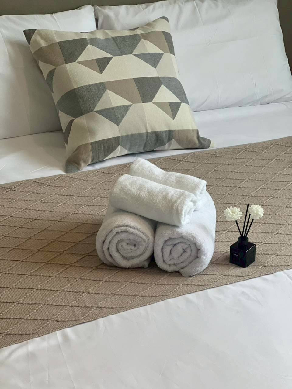 🏢 ให้เช่าคอนโด MT Residences คลองหลวง - ธรรมศาสตร์ (ห้องสวย พร้อมอยู่ เครื่องใช้ไฟฟ้าครบ!) – รูปที่ 2