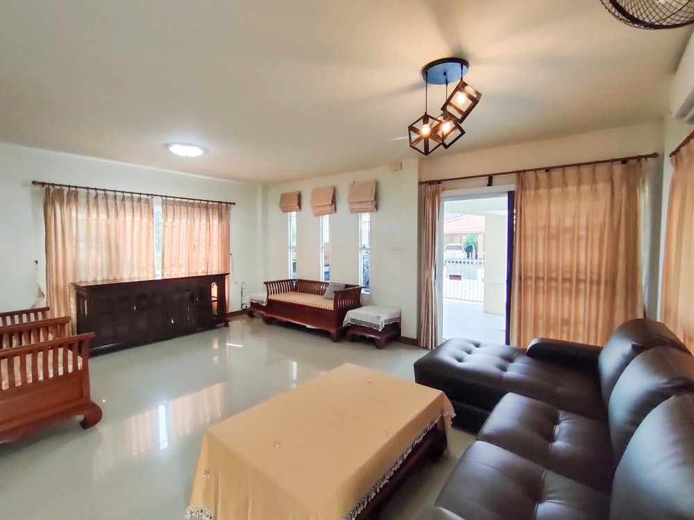 ให้เช่าบ้านหางดง เชียงใหม่ | ใกล้โรงเรียนนานาชาติปัญญาเด่น สาธิตรังสิต เกรซ และลานนา บ้าน 2 ชั้น 3 ห้องนอน | 3 ห้องน้ำ | พื้นที่ใช้สอย 175 ตร.ม. – รูปที่ 3