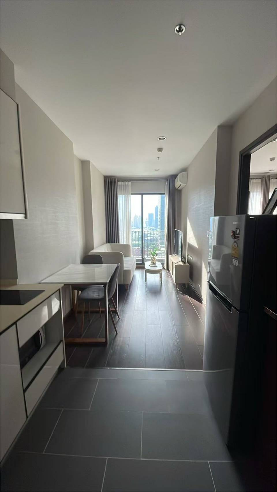 Condo for rent C Ekkamai, fully furnished condo, ready to move in, close to BTS Ekkamai, convenient travel!! Condo for rent C Ekkamai, fully furnished condo, ready to move in, close to BTS Ekkamai, convenient travel!!