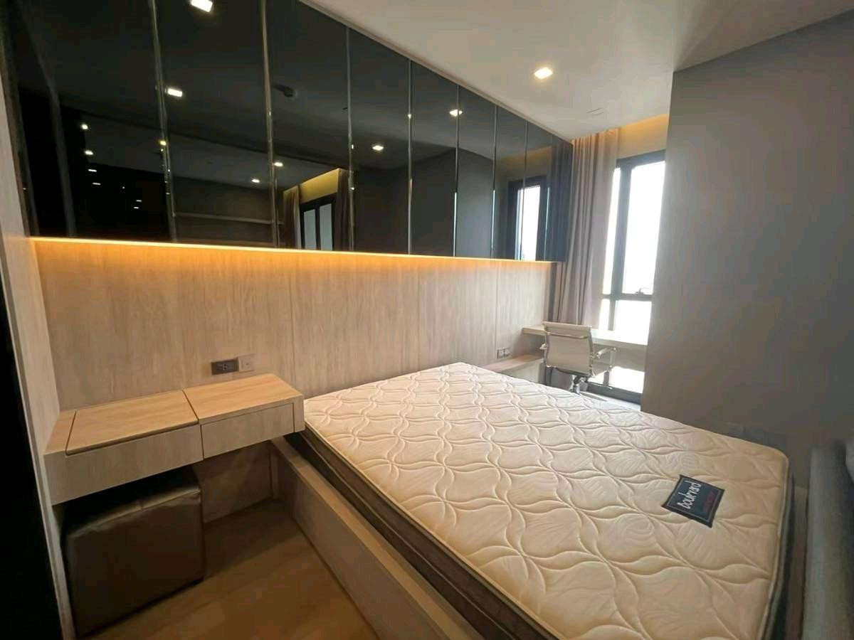 The last unit Specail Price 24.K For Rent Ashton Asoke 20 M. From MRT Sukhumvit The last unit Specail Price 24.K For Rent Ashton Asoke 20 M. From MRT Sukhumvit