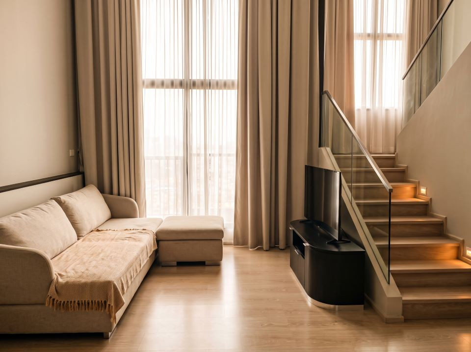 🔥 สุดคุ้ม! ขายคอนโด พร้อมผู้เช่า Rhythm Sukhumvit 44/1 ห้อง Duplex วิวสวย  – รูปที่ 2