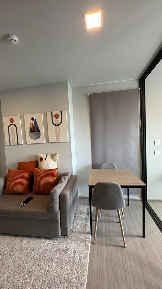 Unit Available at The Privacy S101 Multiple units available—prices negotiable! Unit Available at The Privacy S101 Multiple units available—prices negotiable!