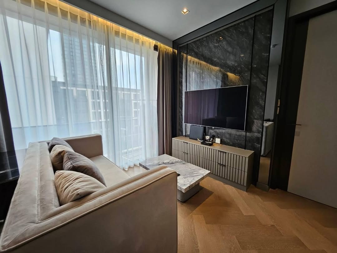 For Rent: 🏙️The Reserve 61 Hideaway – 2BR, 58 SQM, Fully Furnished For Rent: 🏙️The Reserve 61 Hideaway – 2BR, 58 SQM, Fully Furnished