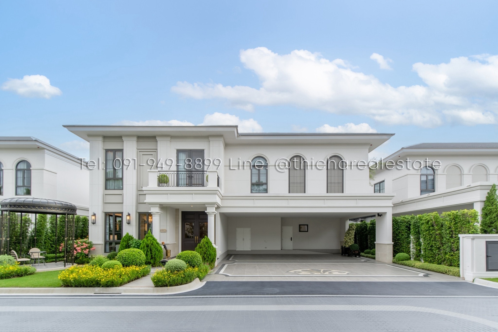 ขายคฤหาสน์หรู นาราสิริ บรมราชชนนี บ้านตัวอย่างตกแต่งครบ 570 ตร.ม. 5 ห้องนอน รองรับที่จอดรถ 8 คัน ทำเลใกล้ ม.มหิดล 