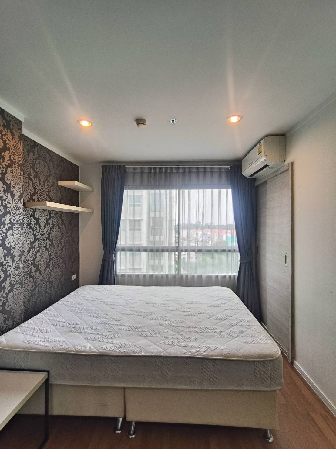 For sale with tenant 🌟Lumpini Place Condo UD-Phosri has high security. Fully furnished