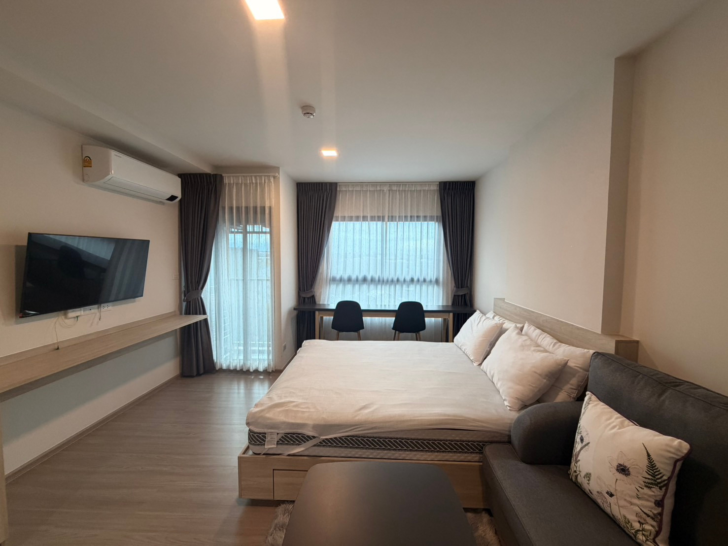🏙️ **Condo for rent, pool view, The Best Downtown Khon Kaen** ✨ Room size 24 sq m, Building A, 8th floor, 9,000 baht/month, contact Line @802dkhwu, quick response, make an appointment to see the room right away. – รูปที่ 2