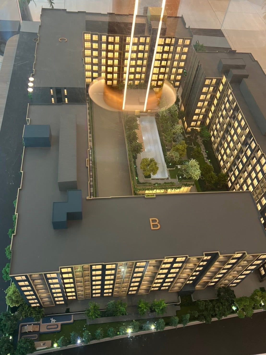 🔥ขายดาวน์คอนโด THE BASE Ratchada 19 | 1 Bedroom 30.5 ตร.ม. | ชั้น 7 วิวเมือง ทิศใต้ ลมดีไม่ร้อน | พร้อมอยู่ ต.ค.69 | ฟรีเฟอร์นิเจอร์ ฟรีเครื่องใช้ไฟฟ้า🔥 – รูปที่ 2
