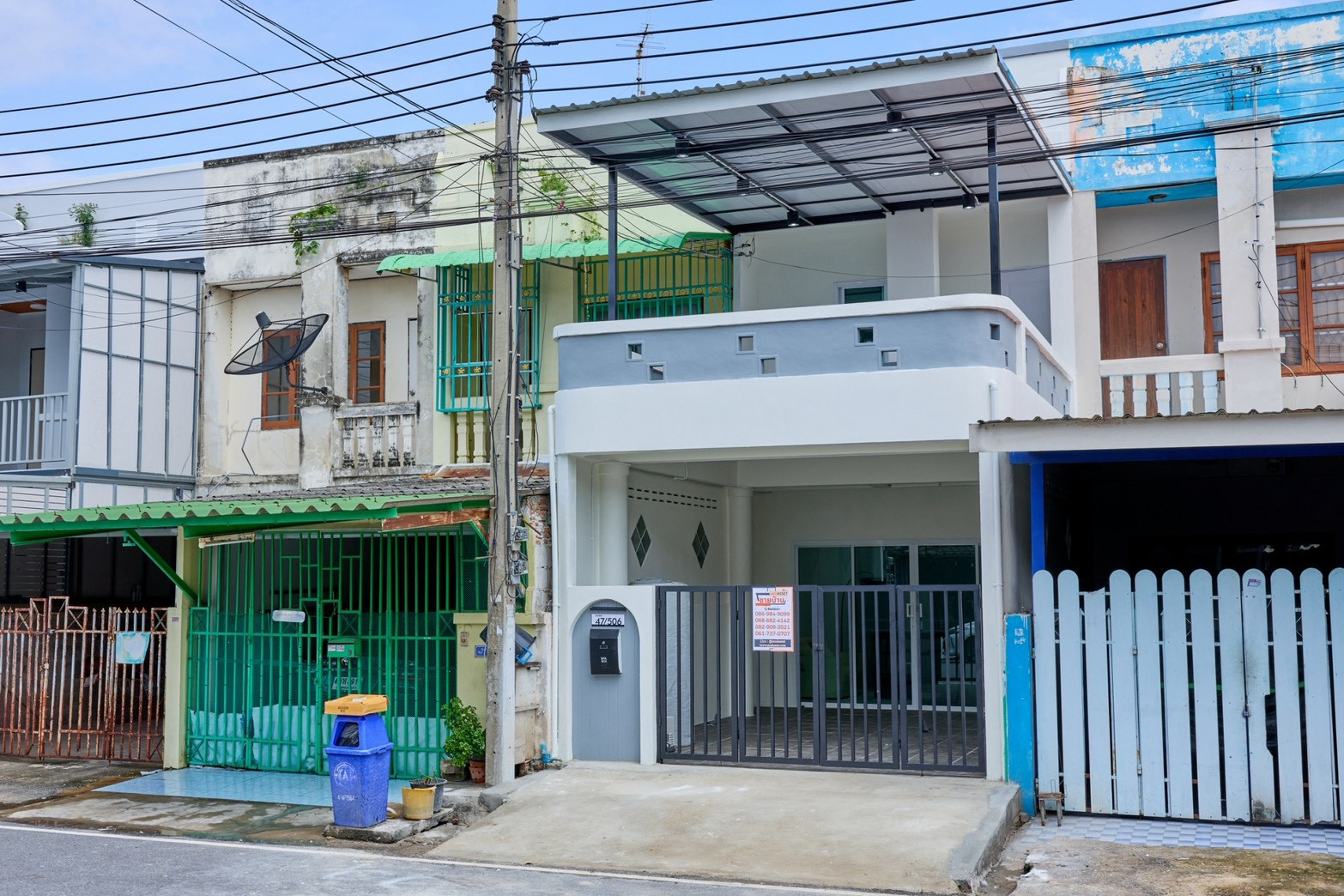 ขายราคาพิเศษ ทาวน์เฮ้าส์ 2 ชั้น ขนาด 17 ตร.ว ม.ร่มเงาไม้ 2ห้องนอน 2ห้องน้ำ ทำเลดีมาก รีโนเวท ใหม่ทั้งหลัง พรีเมี่ยม พร้อมเฟอร์ ครบทุกสิ่ง เข้าอยู่ได้ทันที [บางบัวทอง-ลาดปลาดุก]  – รูปที่ 2