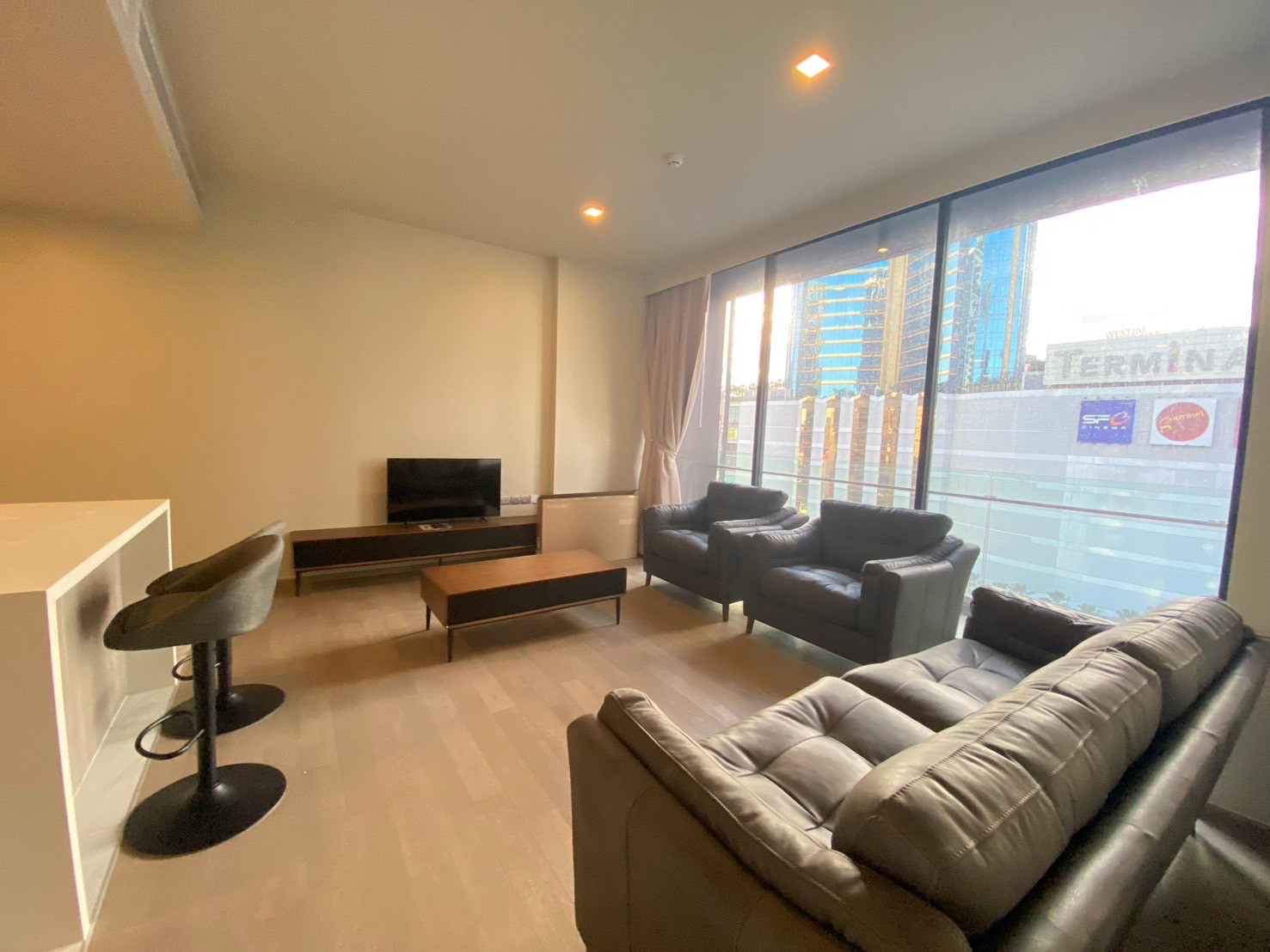 Celes Asoke – Luxury Condo in Prime Asoke CBD – รูปที่ 2