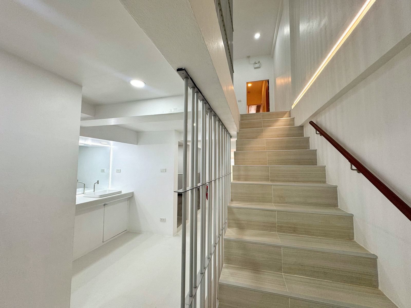 ขายPoshtel ย่านวัวลาย เชียงใหม่ พร้อมดำเนินกิจการ Brandnew  – รูปที่ 2