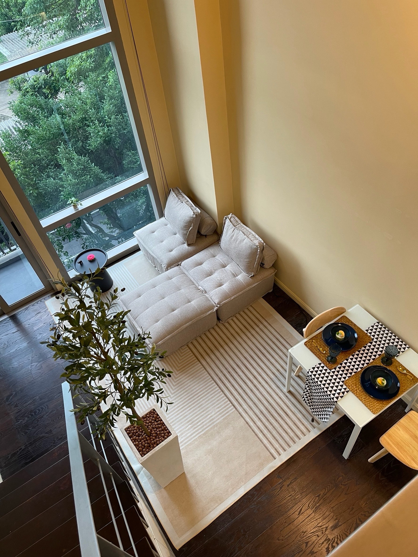 ห้องว่างให้เช่า Ideo Morph38 type loft 34ตรม มีระเบียง ห้องสวย! 25,000บาท/เดือน Tel:089-857-8865 ห้องว่างให้เช่า Ideo Morph38 type loft 34ตรม มีระเบียง ห้องสวย! 25,000บาท/เดือน Tel:089-857-8865