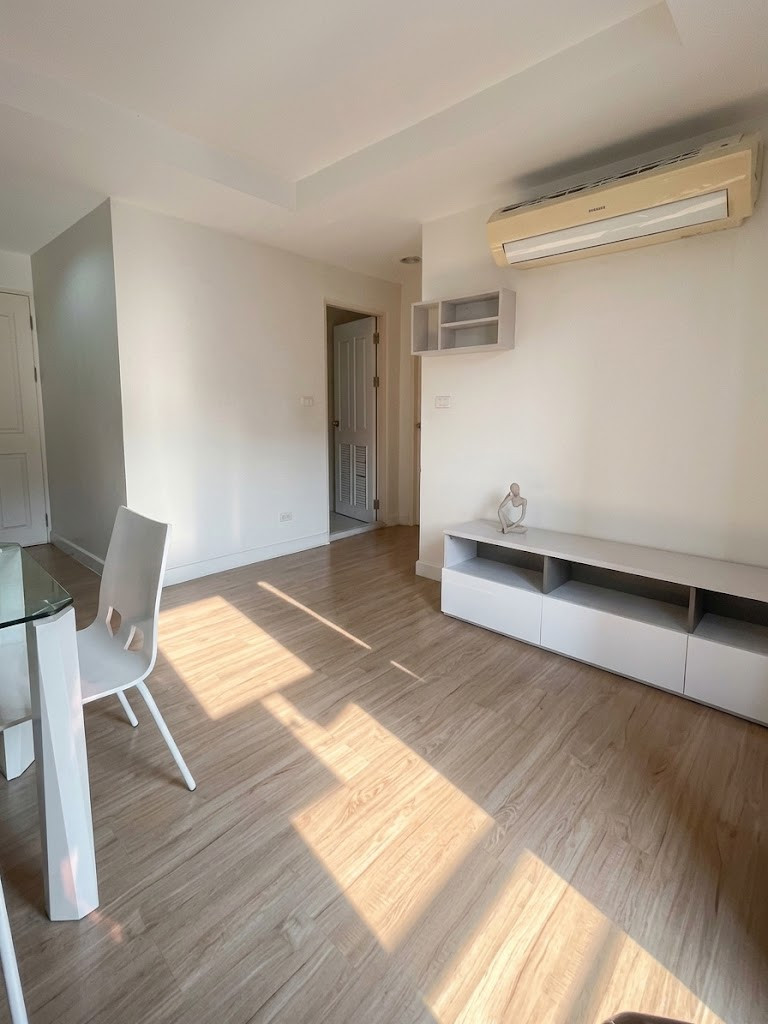 💥CP-12039💥ขายคอนโด ห้องสวย ราคาดี เดอะ คริส 7👉แอดไลน์ @mastercondo 💥CP-12039💥ขายคอนโด ห้องสวย ราคาดี เดอะ คริส 7👉แอดไลน์ @mastercondo