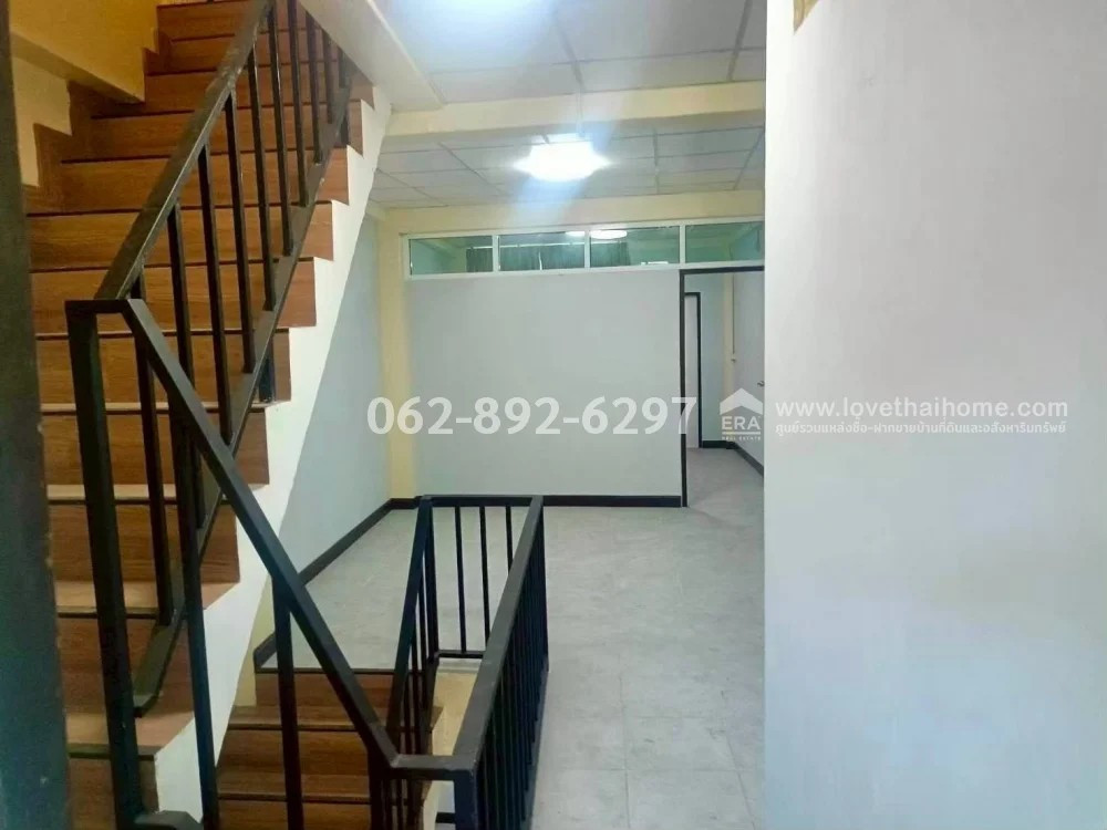 ขายตึกแถว 3.5 ชั้น ทำเลทองอ่อนนุช บนถนนสุขุมวิท77 ขนาด 20 ตารางวา ขายเพียง 3.5 ล้านบาทเท่านั้น ใกล้ BTS อ่อนนุช – รูปที่ 4