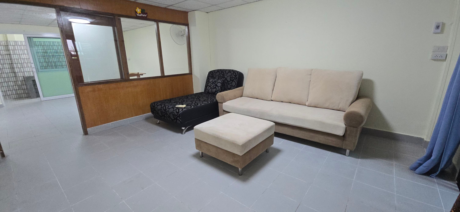 Townhouse for rent near BTS, near Punnawithi, 3 bedrooms, 3 bathrooms, 2 floors, usable area 170 sq m., Sukhumvit 101/1, Bang Chak, Phra Khanong, rent 25,000 per month. Townhouse for rent near BTS, near Punnawithi, 3 bedrooms, 3 bathrooms, 2 floors, usable area 170 sq m., Sukhumvit 101/1, Bang Chak, Phra Khanong, rent 25,000 per month.