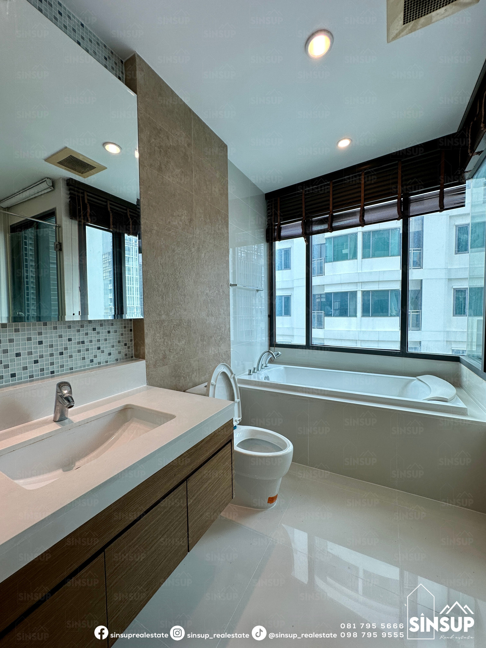ให้เช่า 𝐁𝐫𝐢𝐠𝐡𝐭 𝐒𝐮𝐤𝐡𝐮𝐦𝐯𝐢𝐭 𝟐𝟒| 1 Bedroom 70 ตร.ม. ห้องมุม สุขุมวิท 24 ใกล้ BTS พร้อมพงษ์ – รูปที่ 4