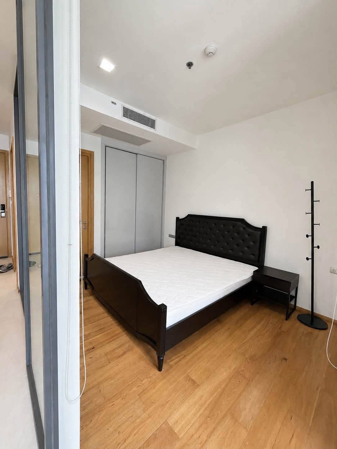 Hyde Sukhumvit (Hyde Sukhumvit) (1bed1bath 45sqm) Hyde Sukhumvit (Hyde Sukhumvit) (1bed1bath 45sqm)