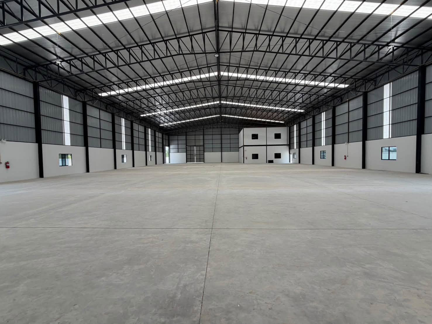ปล่อยเช่า 📦 โกดัง 📐️ ขนาด 2,000 ตรม 🟡 ผังสีเหลือง📍 บ้านบึง ชลบุรี   – รูปที่ 2