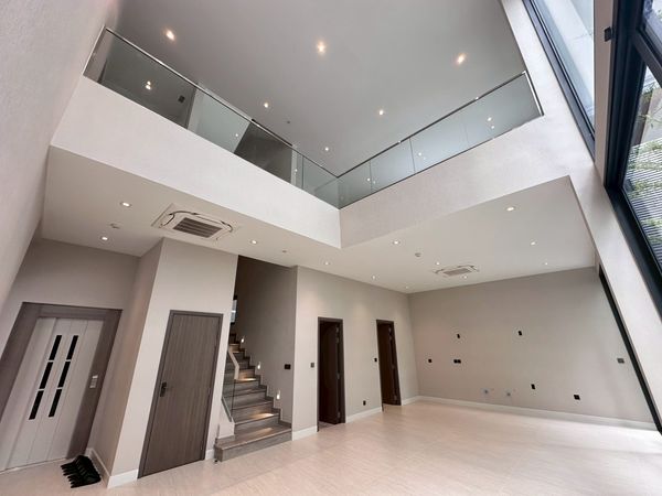 Artale asoke-rama9 URBAN POOL VILLA in the heart of Rama 9
