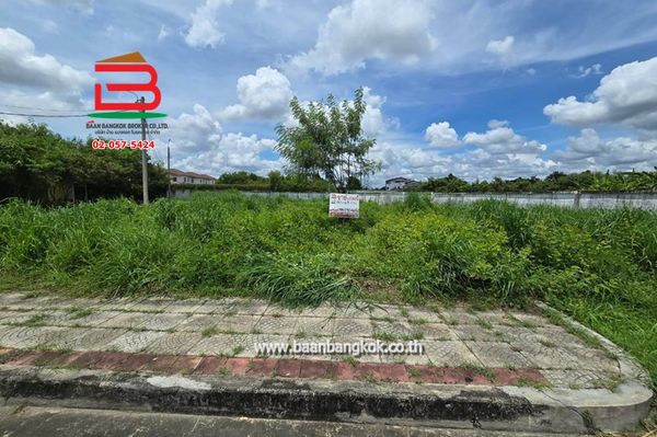 Empty land, area 69.5 sq m, Neighbor Home Sukhapiban 5 (Sukapiban 5 Soi 82), Sukhapiban 5 Road, Sam Wa Tawan Tok Subdistrict, Khlong Sam Wa District.