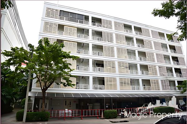 Factory For Sale in Gemopolis Industrial Estate, Soi Sukapliban 2, Soi 31 Dok Mai, Praves Bangkok
