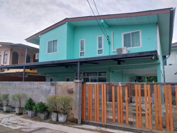 For Sale Newly renovated 2-story detached house, Soi Ngamwongwan 28. , Thung Song Hong , Lak Si , Bangkok , CX-177304