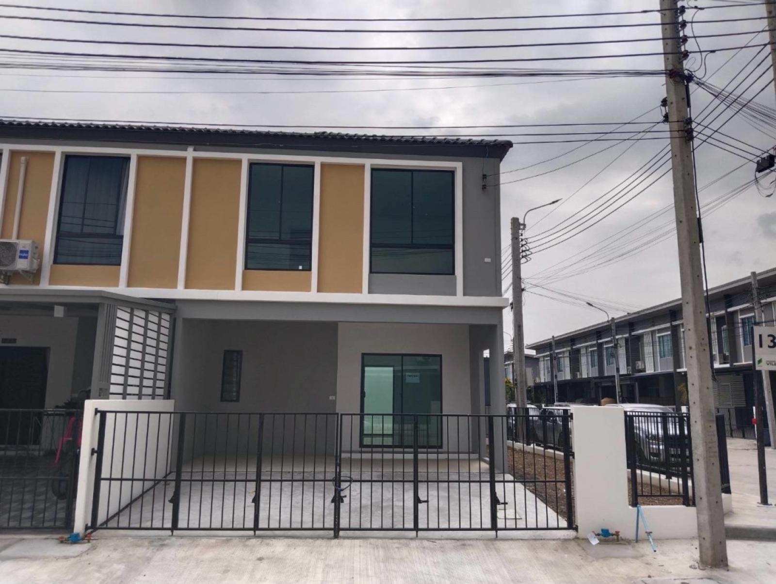 For Sale Townhouse/Townhome  , Pruksa Ville 34 Petchkasem 110 , MRT-Lak Song , Nong Khang Phlu , Nong Khaem , Bangkok , CX-177754