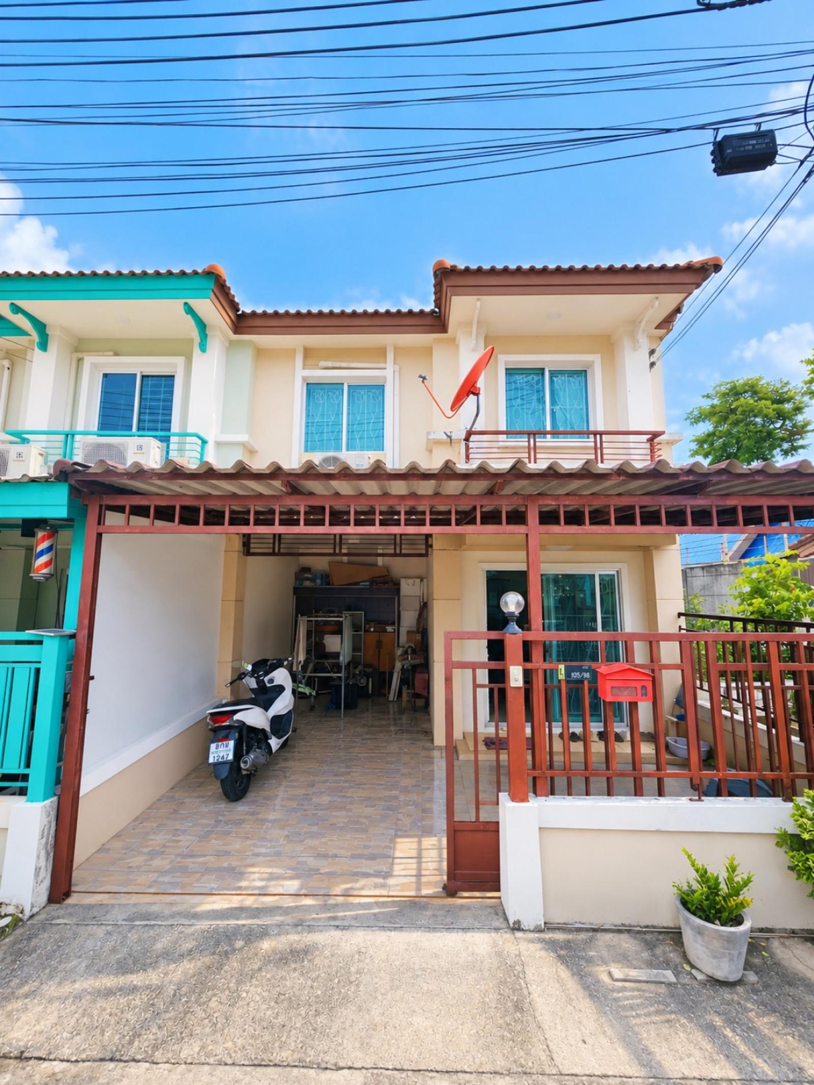 For Sale Townhouse/Townhome , PRUKSA TOWN RATCHAPRUK , corner unit , wide frontage , MRT-Bang Rak Yai , Bang Krang , Mueang Nonthaburi , Nonthaburi , CX-177549 For Sale Townhouse/Townhome , PRUKSA TOWN RATCHAPRUK , corner unit , wide frontage , MRT-Bang Rak Yai , Bang Krang , Mueang Nonthaburi , Nonthaburi , CX-177549