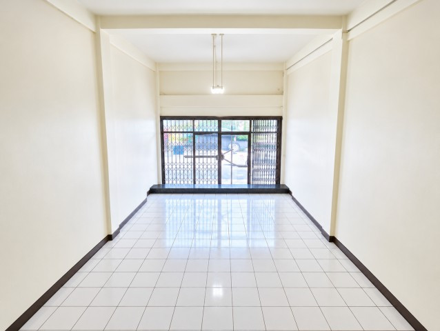 รพ.เวชธานี โรงแรม ให้เช่าอาคารพาณิชย์ 4 ชั้น ลาดพร้าว103-113 18ตร.ว. 280ตร.ม. 3-4นอน 3น้ำ MRTบางกะปิ 598 ม. ลุมพินี เซ็นเตอร์ ลาดพร้าว 111 – รูปที่ 4