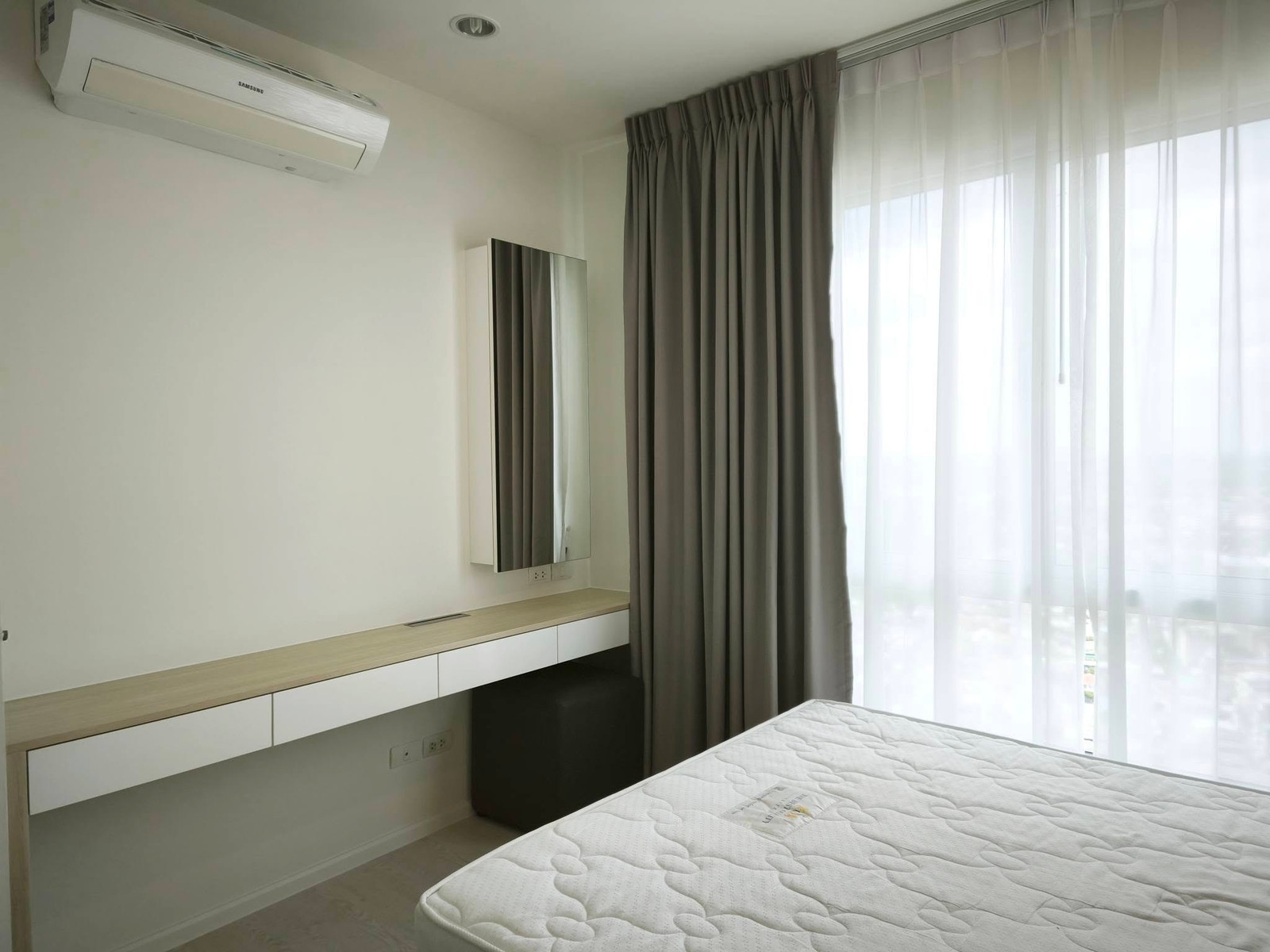 The Prodigy Condo MRT Bangkhae Condo, good location, fully furnished. The Prodigy Condo MRT Bangkhae Condo, good location, fully furnished.