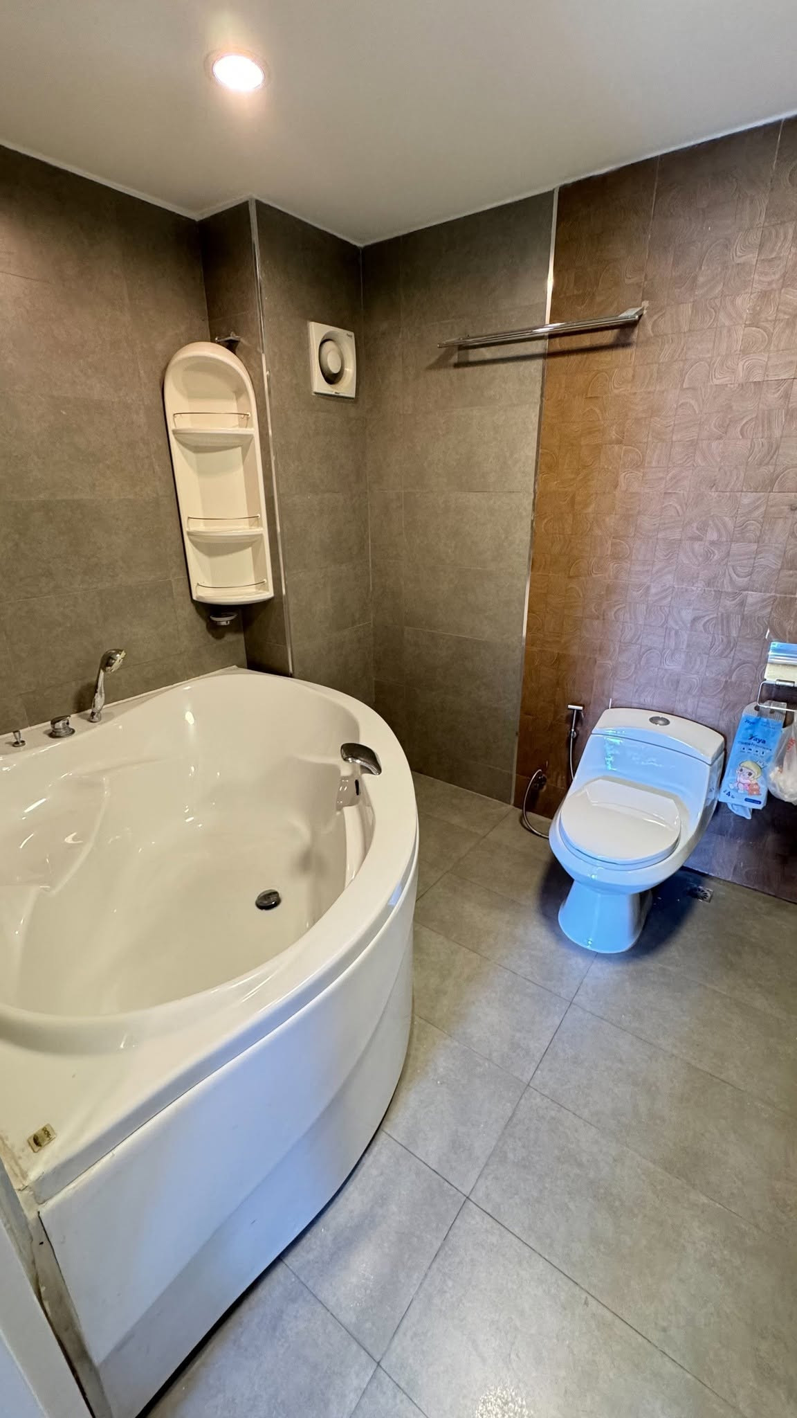 For Rent 3 Bedroom Condo at Srivara Mansion – Walking 5 Mins to MRT Thailand Cultural Centre  – รูปที่ 4