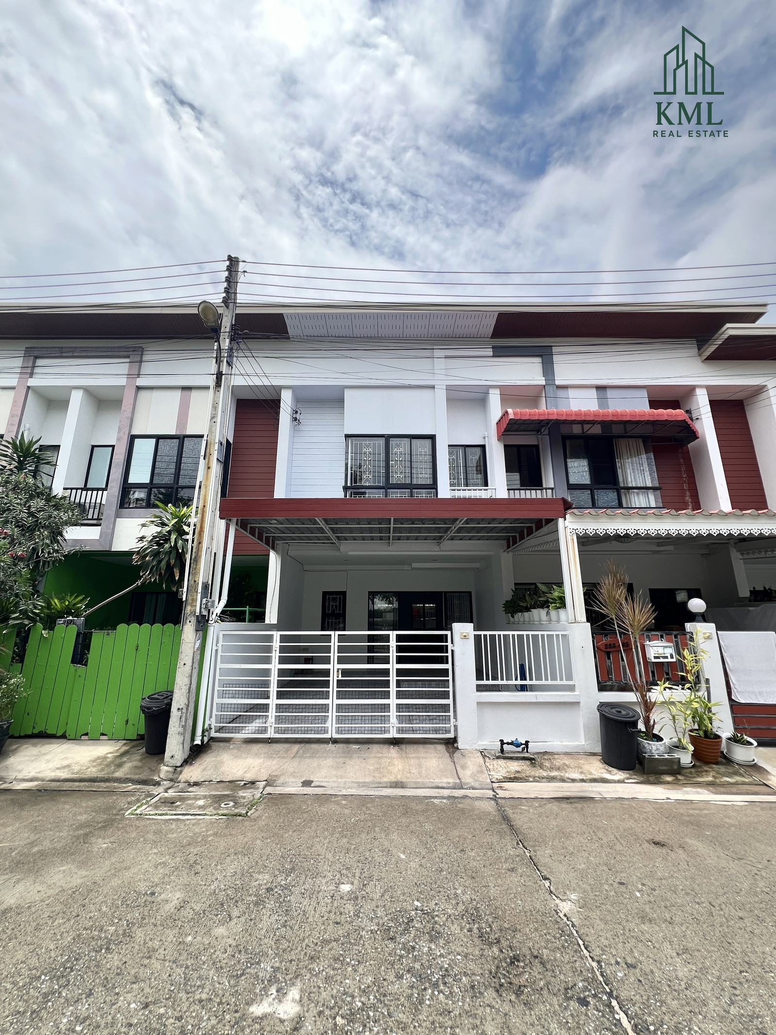🆕🌳 ทาวน์เฮ้าส์รีโนเวทใหม่ 3 นอน 3 น้ำ ด้านหน้าโล่งติดสวนโครงการ ภัททาทาวน์ พัทยา – รูปที่ 4