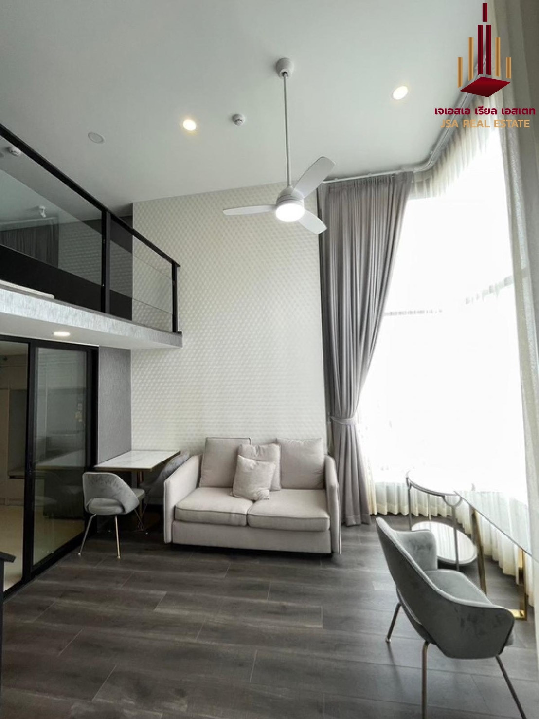 ✨ For Sale: KnightsBridge Space Ratchayothin Condo ✨ 💰 Only 5,700,000 THB