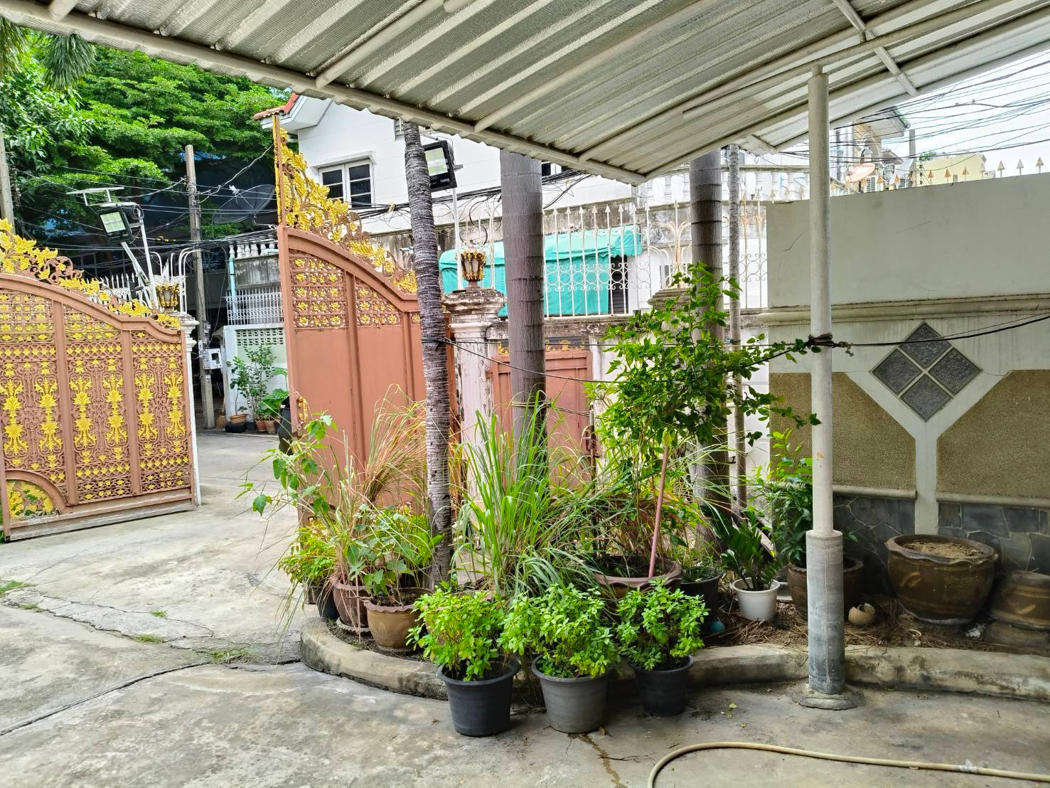 ⁭ขายบ้านเดี่ยว 2 ชั้น 2 หลัง ซอยอินทามระ 44 ถนนสุทธิสาร ทำเลดี ใกล้มหาวิทยาลัยหอการค้าไทย เขตดินแดง กรุงเทพมหานคร – รูปที่ 3