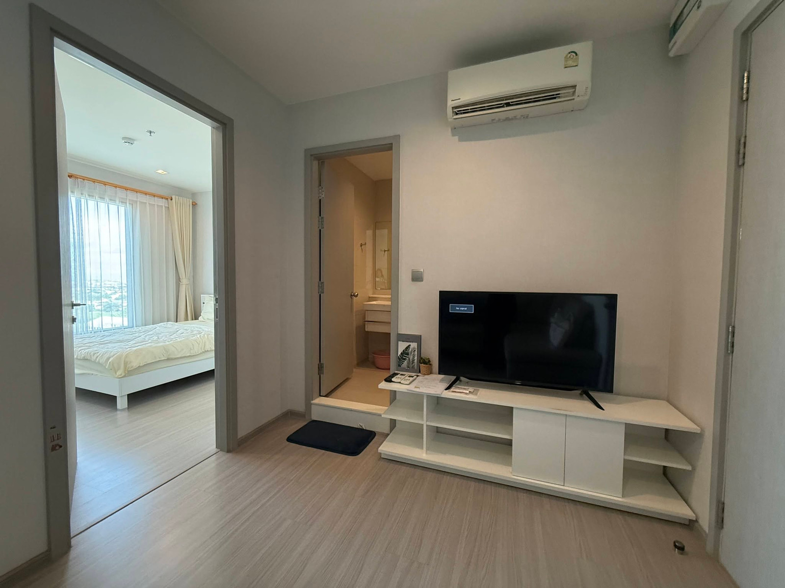 ให้เช่า Life Sukhumvit 62 | 1 นอน 30 ตร.ม. ชั้น 22 ใกล้ BTS | 14,500 บาท ให้เช่า Life Sukhumvit 62 | 1 นอน 30 ตร.ม. ชั้น 22 ใกล้ BTS | 14,500 บาท