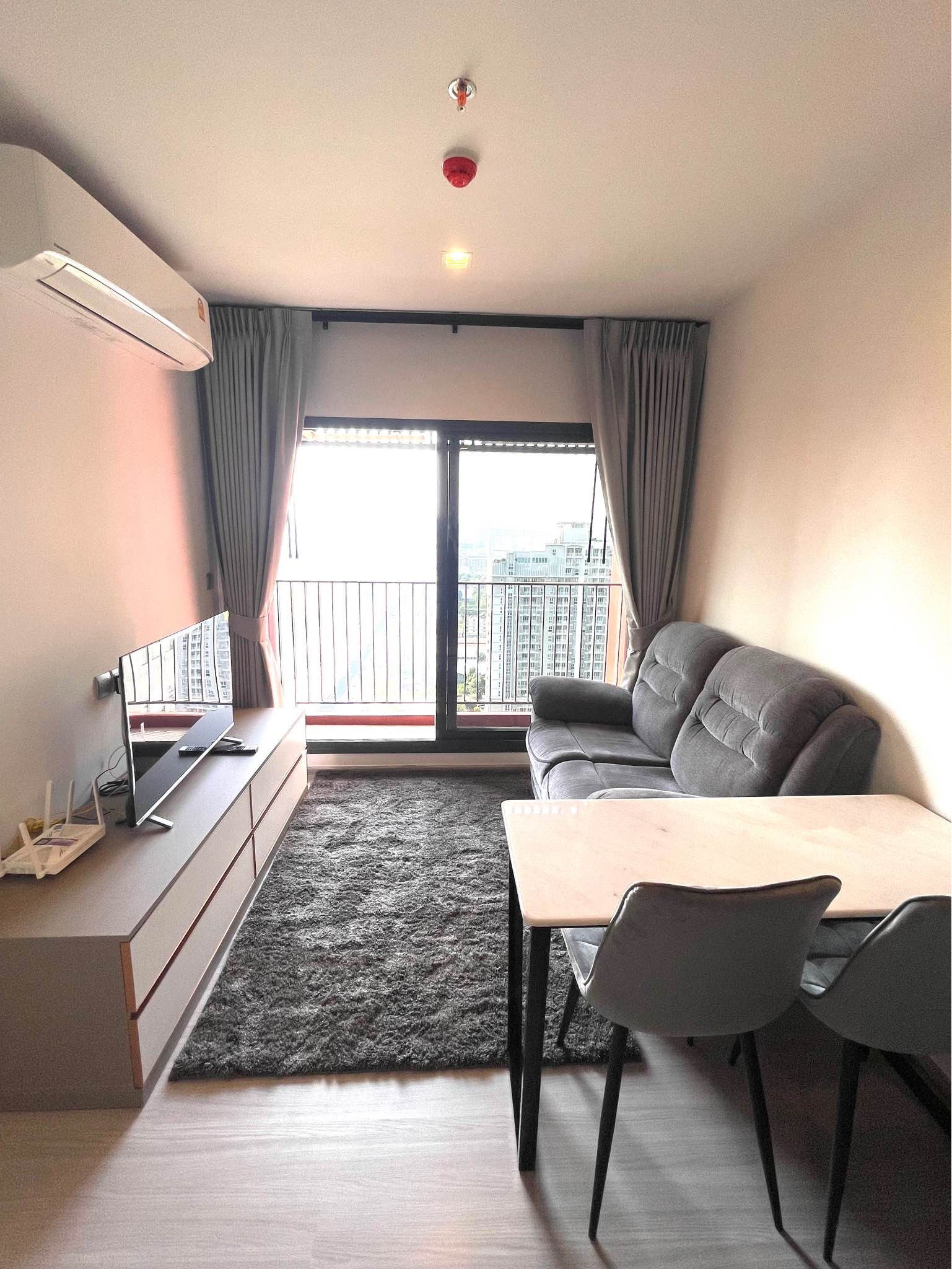 PFD-09144 Condo for rent, Life Asoke Hype : Beautifully decorated, ready to move in.