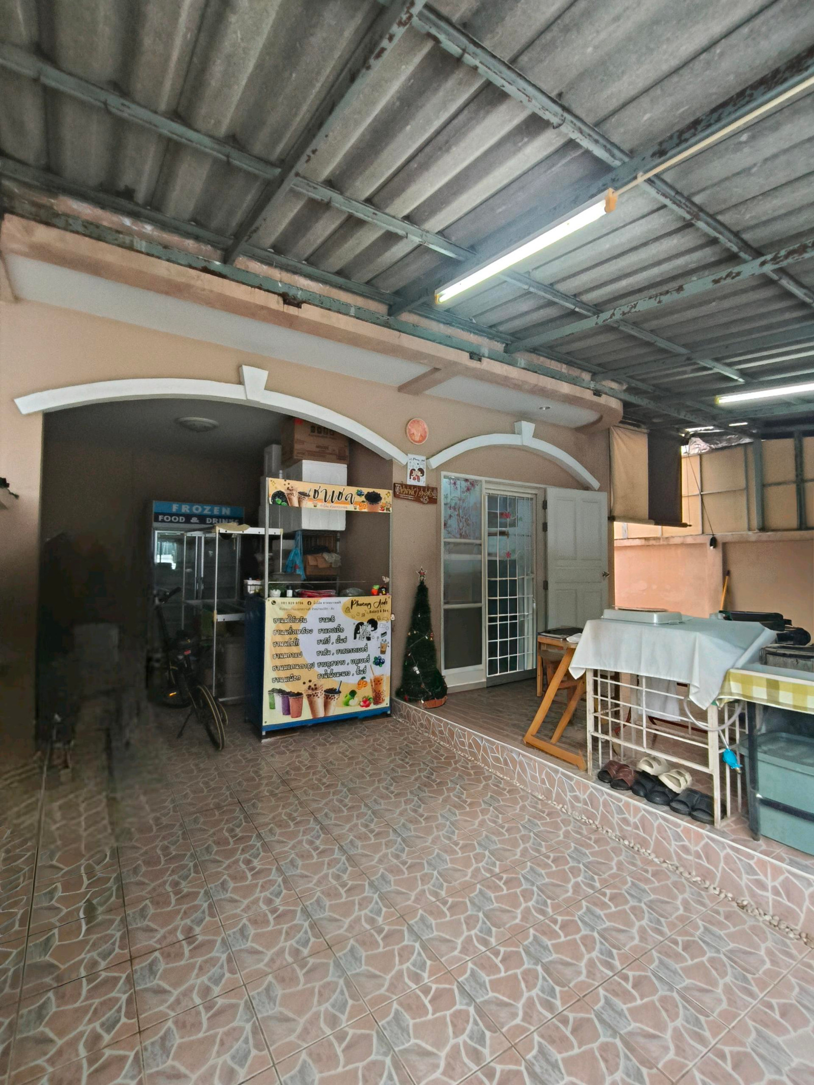 ขายทาวน์เฮ้าส์ 2 ชั้นห้องริมสภาพใหม่ – รูปที่ 2